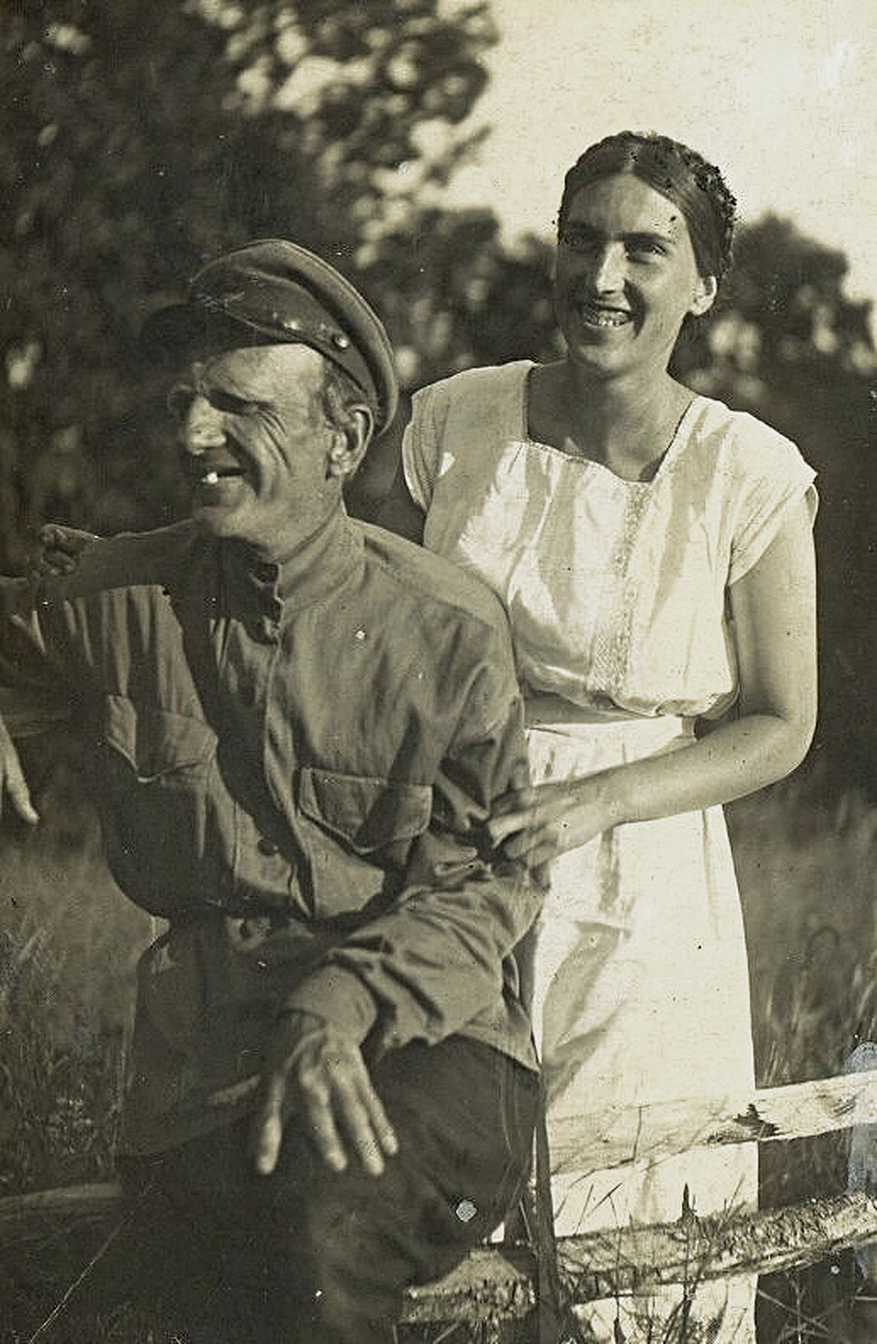 Владимир Казимирович  и Вероника Герцык в Заповеднике им. Алехина, 1950 год. 